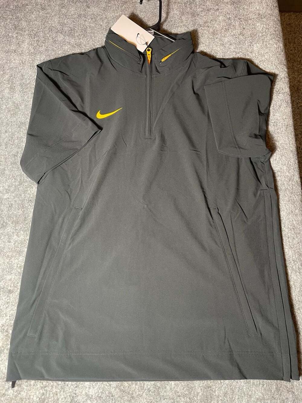Nike Men's Short-Sleeve Hooded Woven Coach Football Jacket Black